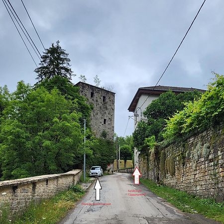 Salins-Les Bains : A L'Ombre De La Tour Carree Daire Dış mekan fotoğraf